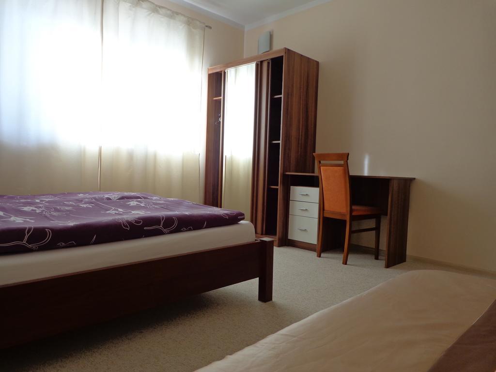 Penzión Reduta Oravsky Podzamok Exterior foto